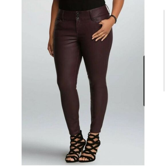 Torrid Plus Size Premium Faux Leather Jegging in Oxblood - Picture 2 of 9